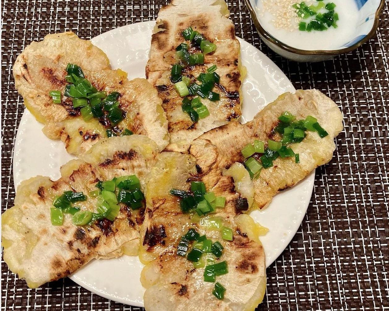 Cách làm chuối nướng mỡ hành dẻo thơm, hấp dẫn cho bữa xế cuối tuần