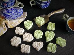 Bánh phục linh, món bánh thường xuất hiện trong các dịp Tết ở miền Tây Nam Bộ