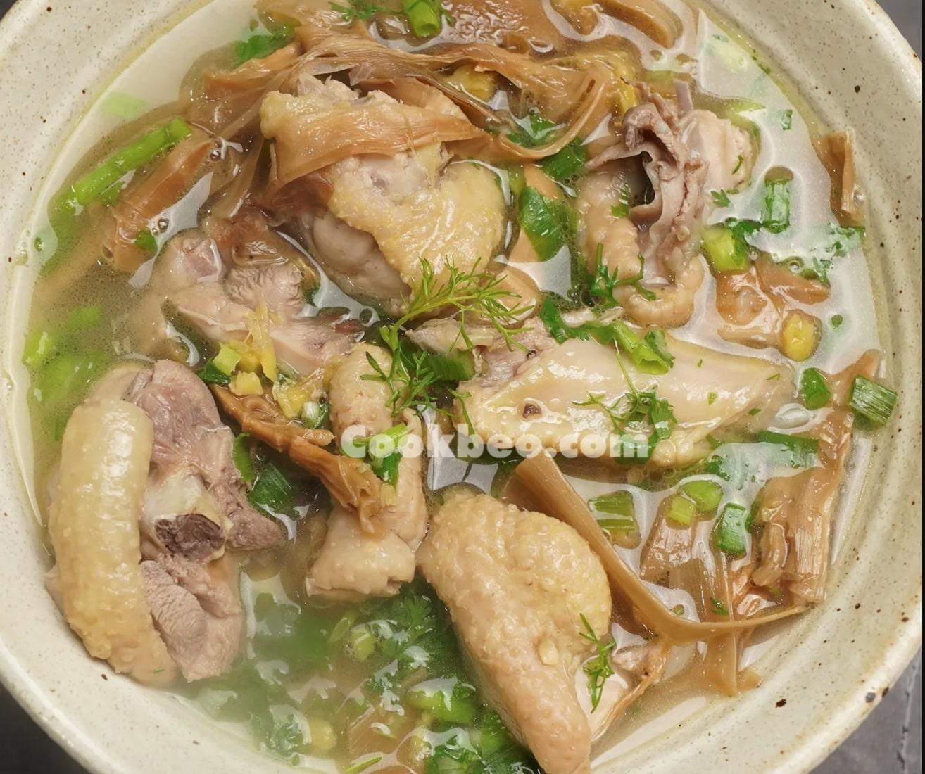 Cách làm gà nấu măng khô ngon, lúc nào cũng hết đầu tiên trong mâm cơm Tết