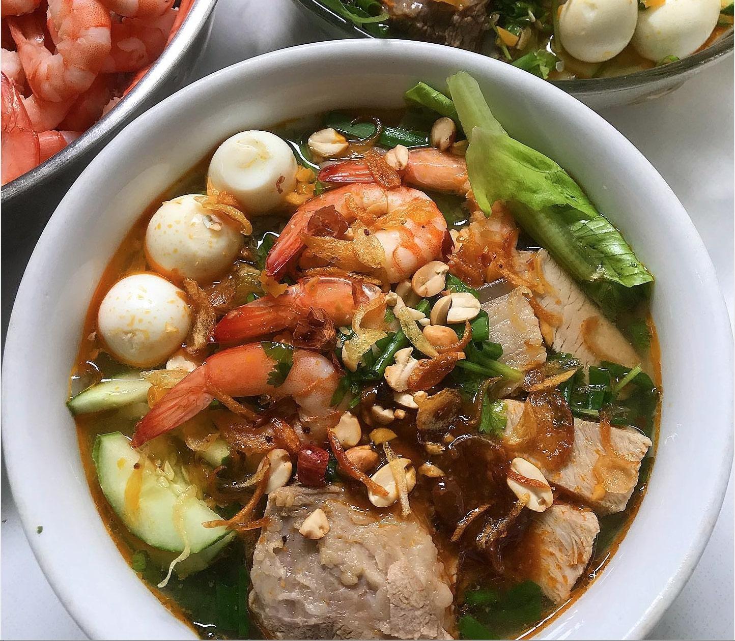 Bún gỏi dà, món bún mang âm hưởng của gỏi cuốn thú vị ở Sóc Trăng