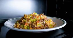 Cách làm cơm yến mạch rang, chỉ 10 phút là có món ăn lành mạnh để giữ dáng