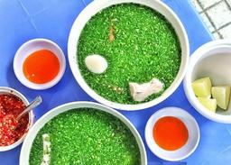 Bánh canh hẹ, món đặc sản xanh mướt, thơm ngon của xứ Nẫu Phú Yên