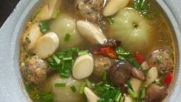 Canh chua mận nhồi thịt: Món canh miền Tây nhưng dân miền Tây người mê kẻ chê