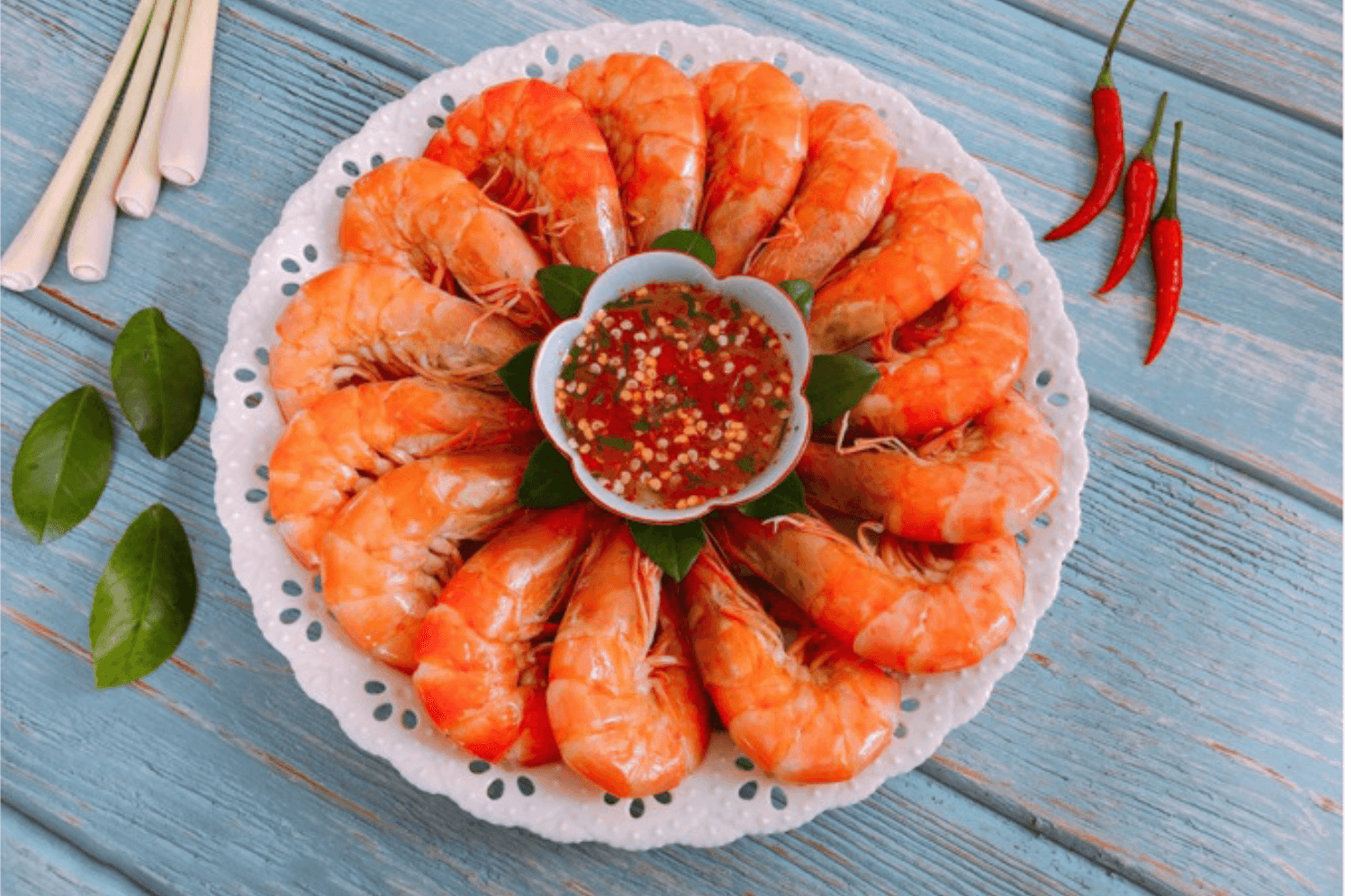 Cách làm tôm hấp bia giữ nguyên vị ngọt hải sản: Món ngon tẩm bổ cho chồng chỉ mất 10 phút chế biến