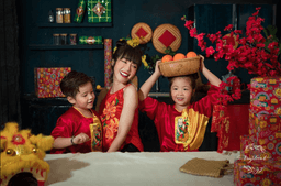 Elly Trần chia sẻ hành trình đi họp phụ huynh cho cậu quý tử, gay cấn chẳng kém phim