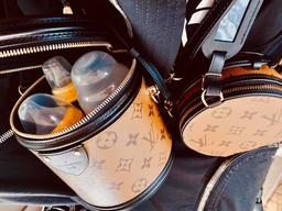 Sao Việt dùng túi hiệu tiền triệu như chơi: đựng trái cây, bình sữa cho con