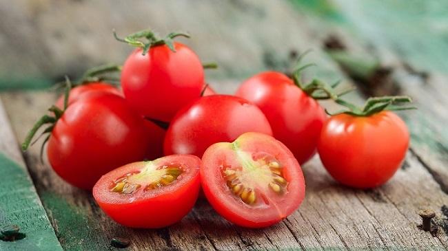 Điều gì giúp giảm cân bằng cà chua hiệu quả?