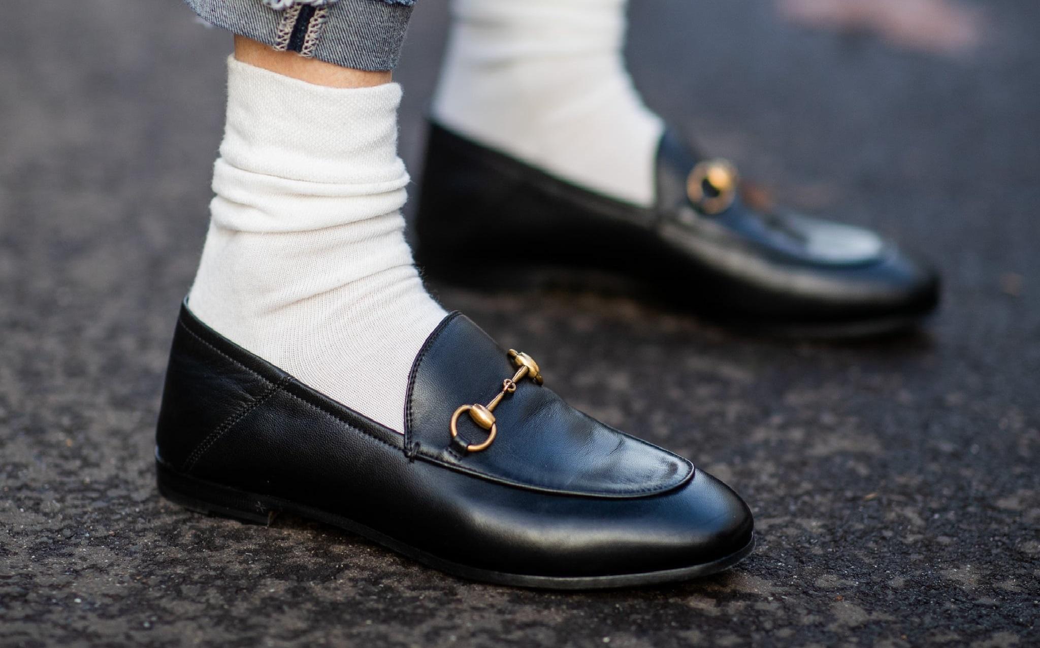 3 đôi giày đáng sắm nhất tiết giao mùa, cứ diện lên là xinh