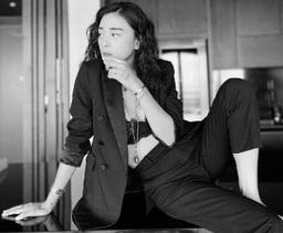Học hỏi đả nữ Ngô Thanh Vân diện đồ menswear cực chất