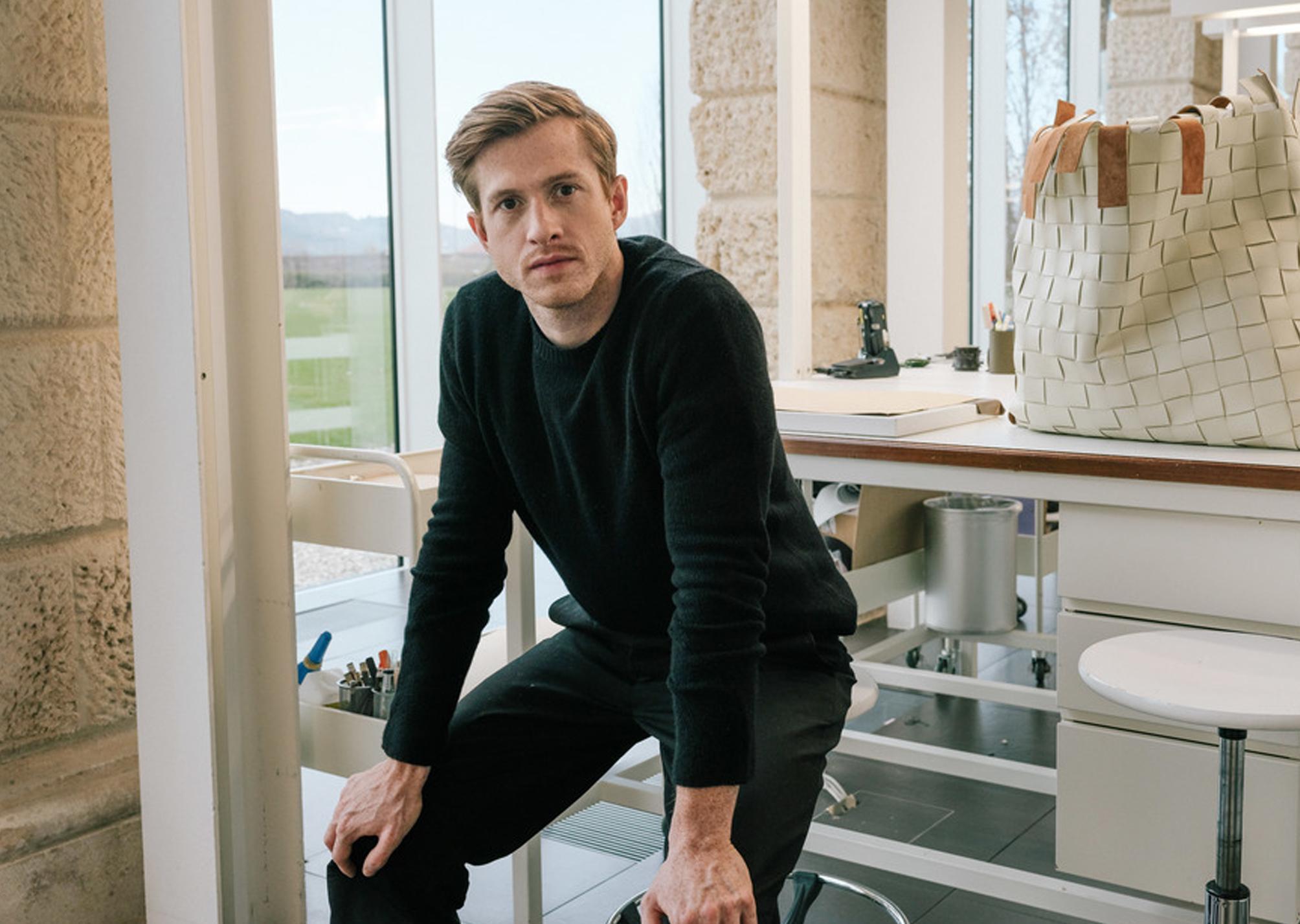 Bottega Veneta xóa sạch toàn bộ tài khoản MXH