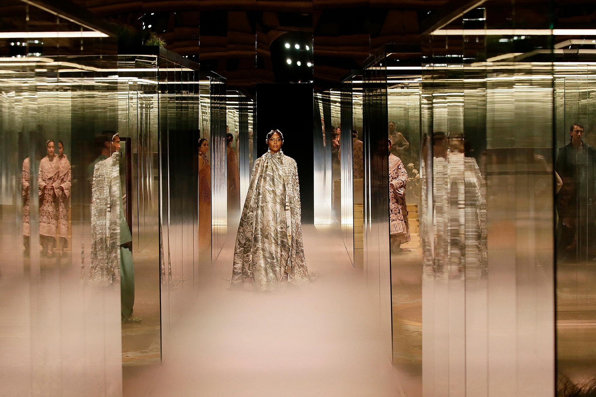 Fendi Haute Couture Xuân-Hè 2021: Kế thừa những di sản