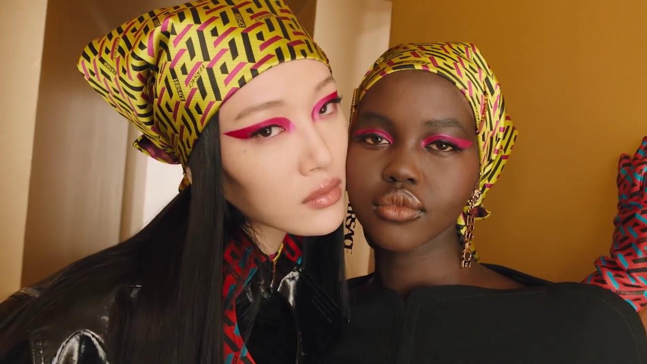 Versace ra mắt họa tiết monogram mới nhưng sao lại nhìn nhang nhác Fendi?