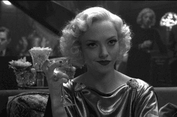 Đánh giá 5 phim đề cử Thiết kế trang phục đẹp nhất giải Oscar 93