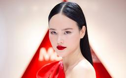Tuyết Lan trở thành người mẫu trong show của Louis Vuitton