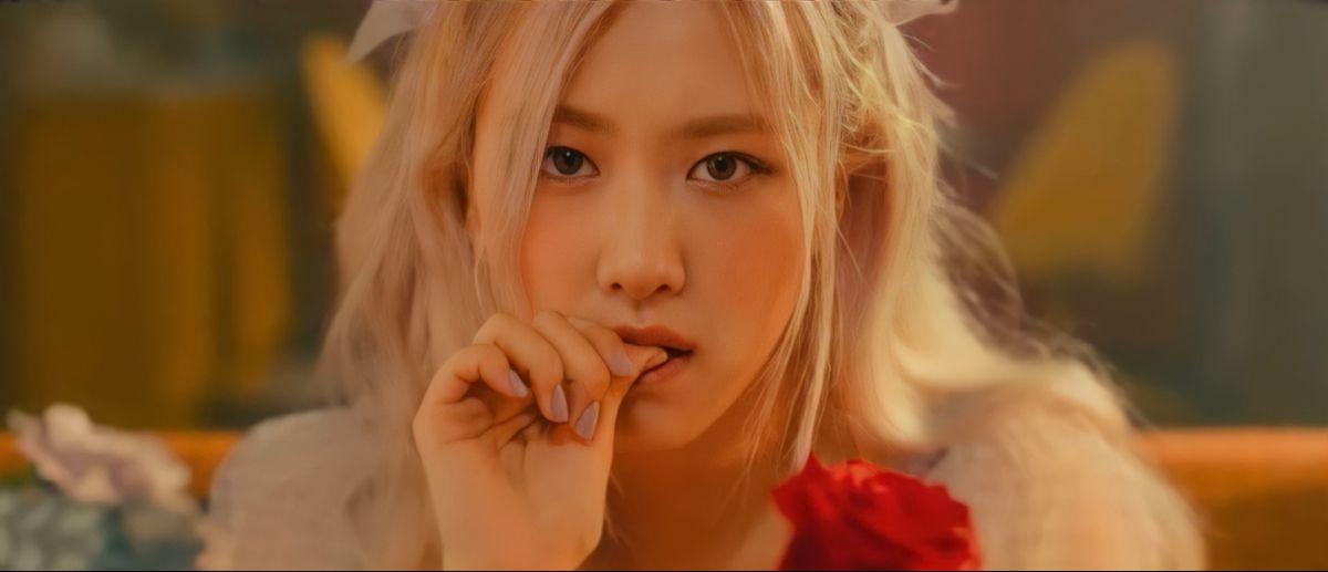 Rosé BLACKPINK và hành trình 5 năm xây dựng phong cách thời trang cá nhân