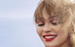 6 thỏi son cao cấp lâu trôi, giúp môi luôn tươi tắn suốt cả ngày