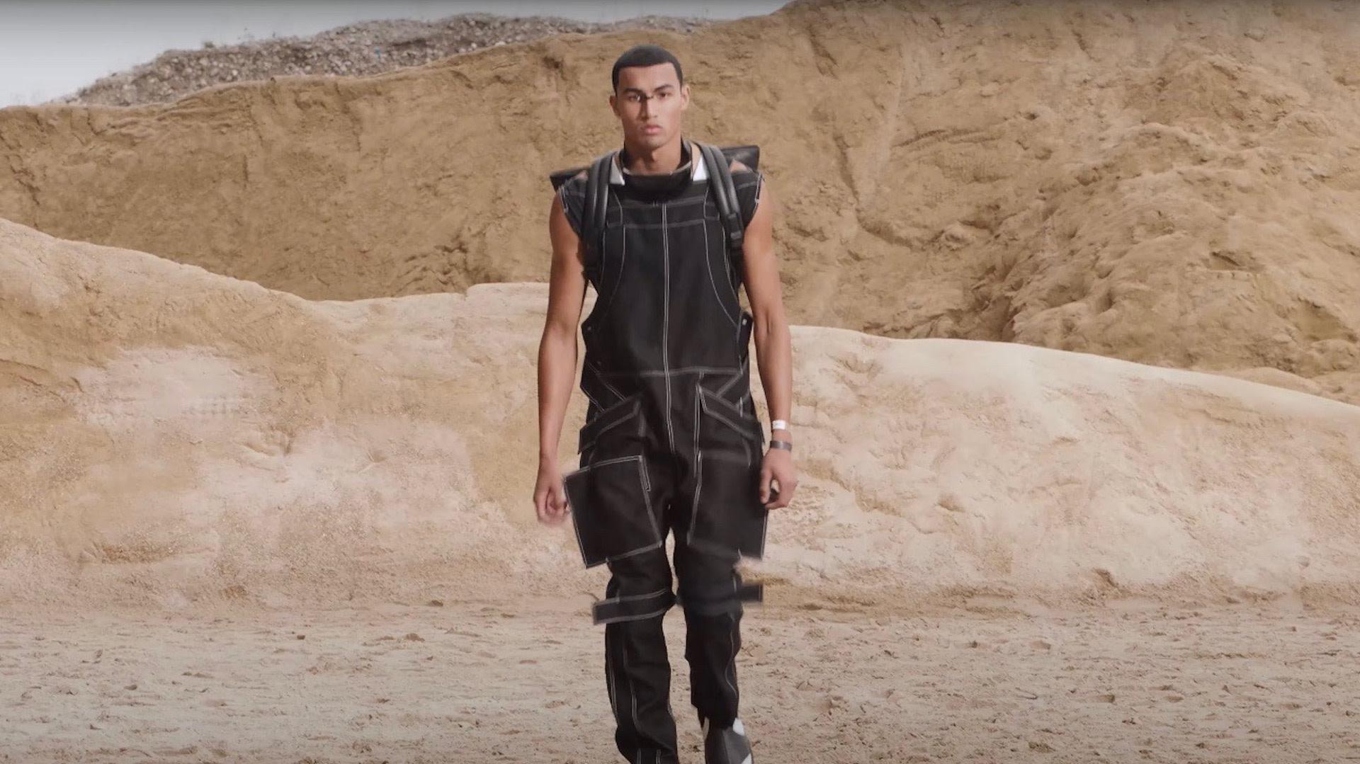 BST Burberry Xuân - Hè 2022: Tinh thần bứt phá của tuổi trẻ