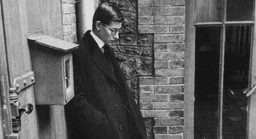 Khoảnh khắc sức nặng của đế chế thời trang Dior đè lên vai chàng trai 21 tuổi