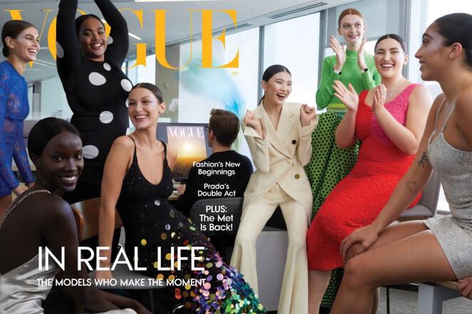 Lần đầu tiên một người mẫu chuyển giới xuất hiện trên bìa tạp chí Vogue Mỹ