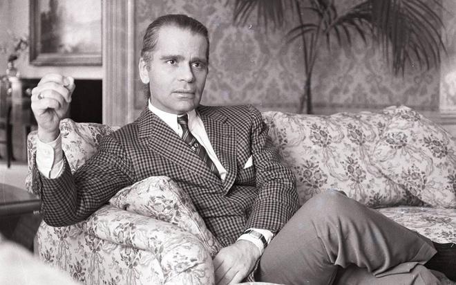 5 bí mật về “ông hoàng tóc bạc” Karl Lagerfeld