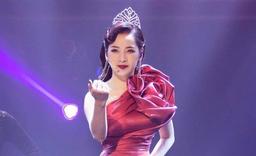 Sao Việt và những bộ bodysuit: Đẹp đâu chưa thấy chỉ thấy lo ngay ngáy