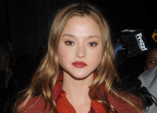 Devon Aoki: Nàng siêu mẫu châu Á chỉ cao 1m65 nhưng đã có 4 lần sải bước trong show Chanel
