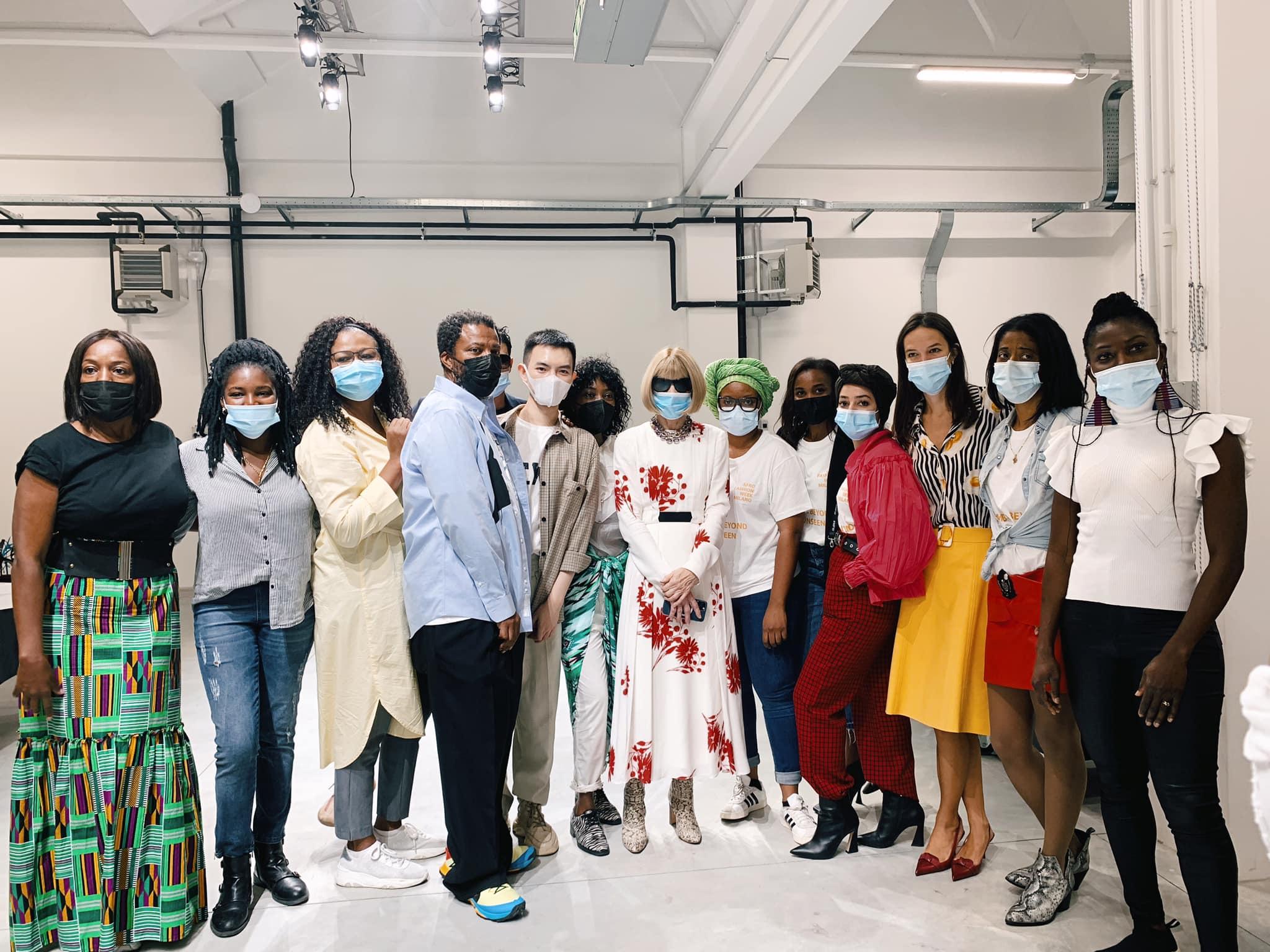 Anna Wintour khen ngợi NTK Việt tại tuần lễ thời trang Milan