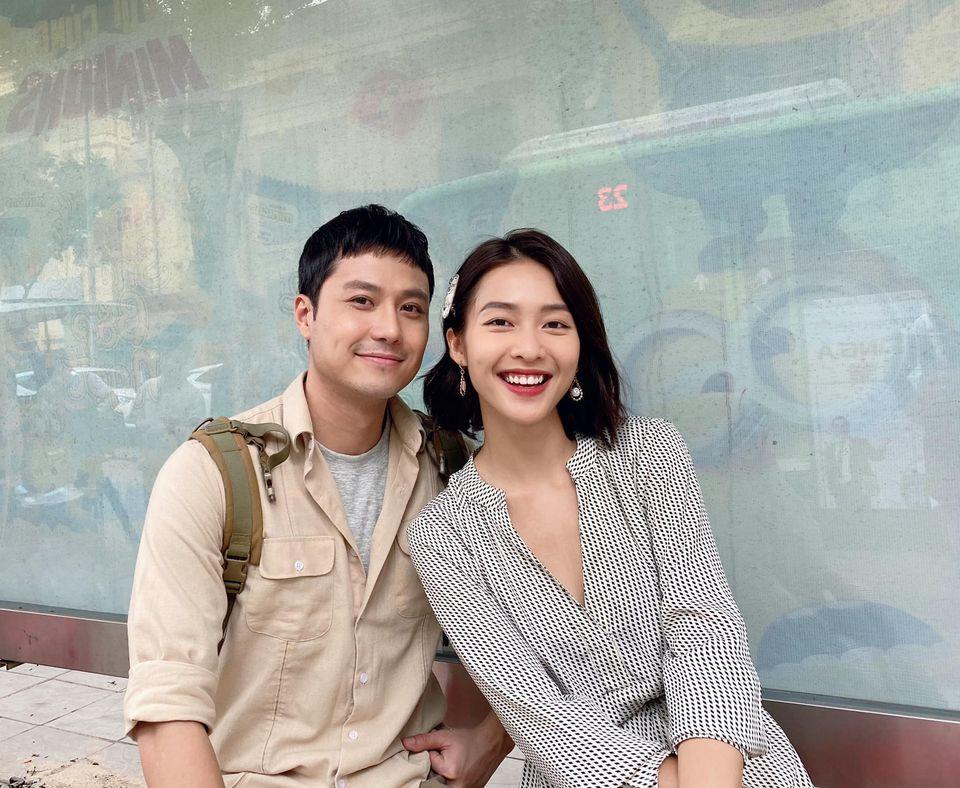 Khả Ngân và Thanh Sơn (11 tháng 5 ngày): Cứ liên tục phối đồ ăn ý thế này thì bảo sao fan cứ đẩy thuyền ầm ầm