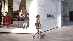 Chanel chỉ cho phép khách hàng của mình mua 1 chiếc túi một năm