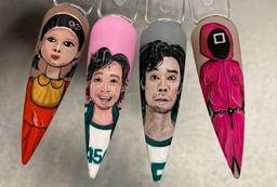 Mốt làm móng tay "ăn theo" "Squid Game" nở rộ để đón Halloween