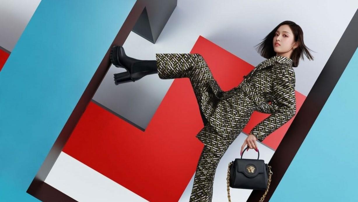 Ngô Tuyên Nghi ngạo nghễ, khí chất trong chiến dịch truyền thông Versace