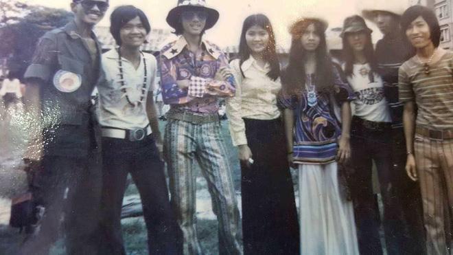 Quần ống loe: Đại diện cho văn hóa Hippie ở Việt Nam