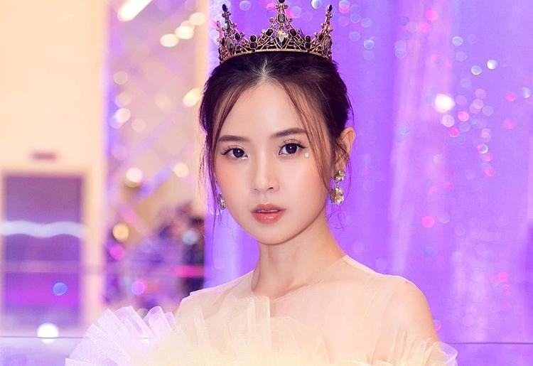 Danh hài Tiến Luật tiết lộ Midu có tới 5 căn nhà và đang không thuộc về ai