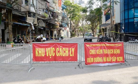 Hà Nội có báo cáo nhanh về trường hợp nghi nghiễm Covid-19 tại Tây Hồ