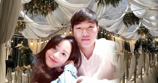 Mặc vợ sắp cưới nói khó hiểu, Xuân Trường đã về Hà Nội đêm qua để ăn hỏi