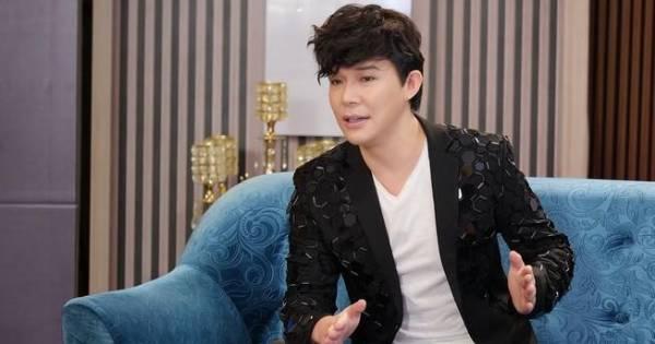 Nathan Lee bán toàn bộ đồ trong nhà đồng giá khởi điểm... 1 ngàn đồng