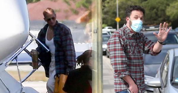 Jennifer Lopez mặc áo của Ben Affleck ra đường