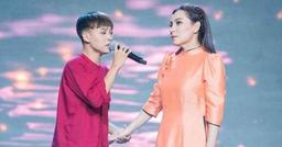 Phía Phi Nhung lên tiếng về clip Hồ Văn Cường phải chui gầm sâu khấu để hát bè