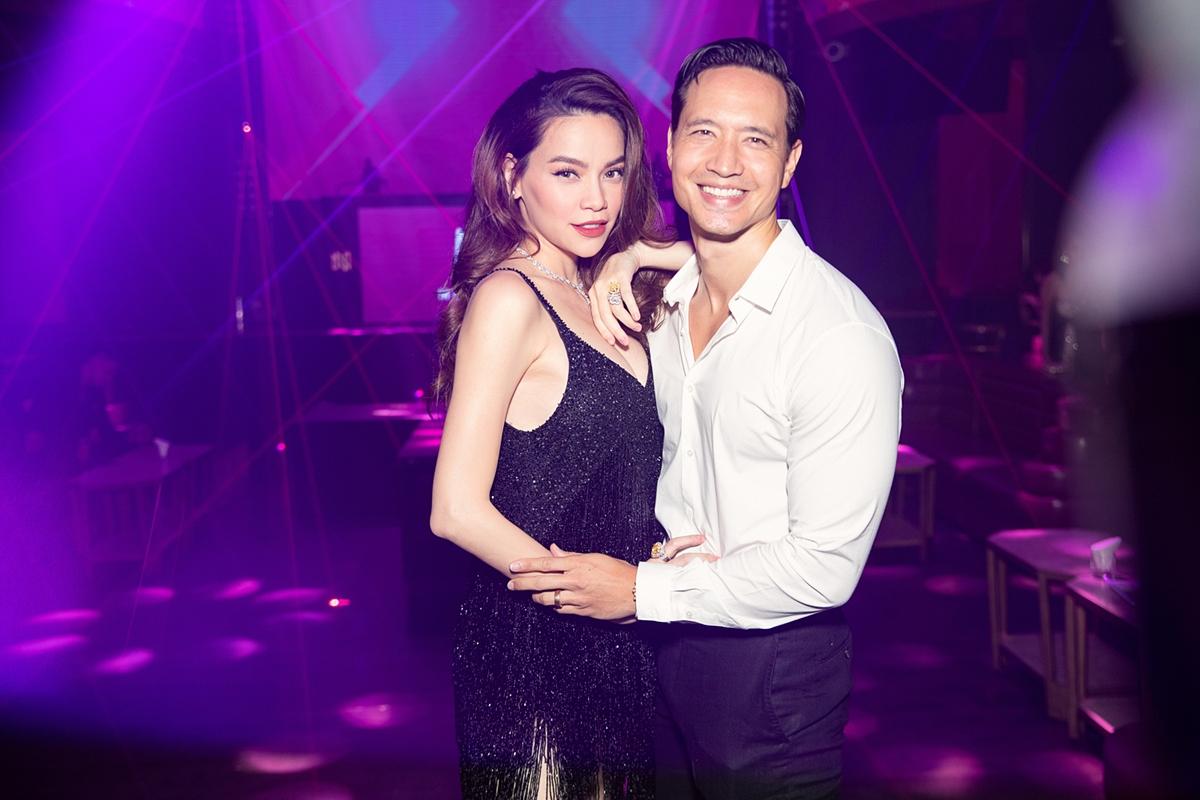 Hồ Ngọc Hà úp mở về ngày sinh của cặp song thai