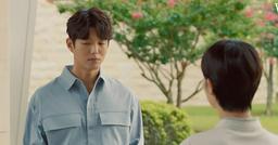 "Đẳng cấp thượng lưu" tập 3: Sự xuất hiện kì lạ của thầy giáo thể dục và người mẹ đơn thân