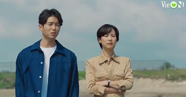"Đẳng cấp thượng lưu" tập 7: Song Yeo Wool phát hiện chồng mình có quan hệ khả nghi với chủ tịch trường