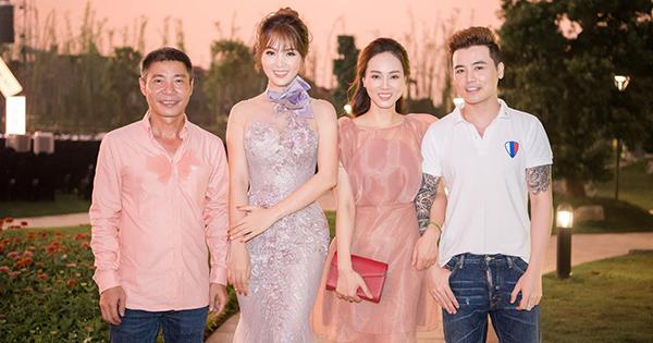 Hôm qua sao làm gì (16/10): MC Thụy Vân mừng sinh nhật "em rể" - NSND Công Lý