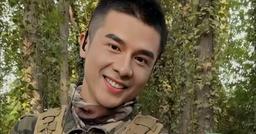 Đan Trường làm gì với gương mặt mà tuổi 45 trẻ như thời "Kiếp ve sầu"?