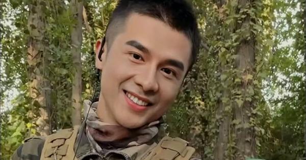 Đan Trường làm gì với gương mặt mà tuổi 45 trẻ như thời "Kiếp ve sầu"?