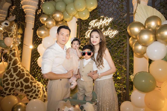 "Triệu Mẫn" An Dĩ Hiên làm tiệc xa hoa cho con gái nhưng giấu mặt con trai