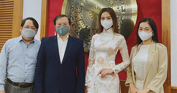 Hôm qua sao làm gì (10/1): Thùy Tiên diện kiến lãnh đạo Bộ Văn hóa Thể thao và Du lịch