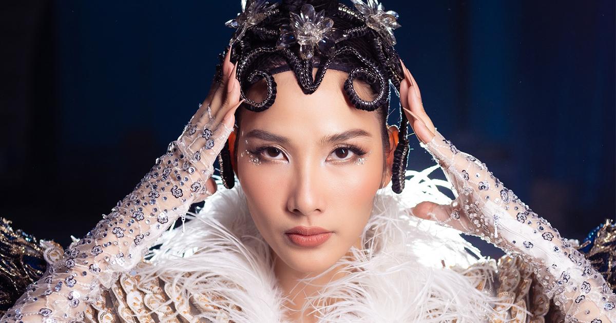 Hoàng Thuỳ đưa bằng chứng gì để đáp trả tin đồn bị công ty bên London đuổi về?