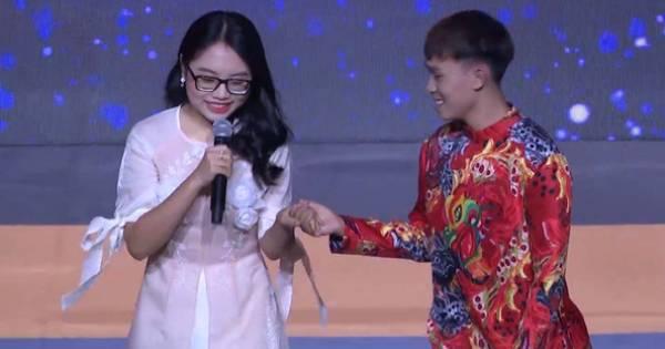 Phương Mỹ Chi lên tiếng khi bị so sánh với Hồ Văn Cường