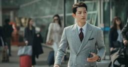 Song Joong Ki nhận bằng khen Tổng thống Hàn Quốc vì hoạt động từ thiện