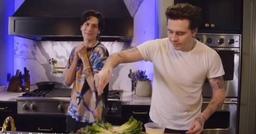 Cậu cả nhà David Beckham chuyển từ nghề chụp ảnh sang nghề đầu bếp